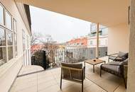 Exclusively furnished attic apartment near Votivpark / including parking space!