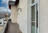Großzügige Altbauwohnung im Zentrum von Pressbaum