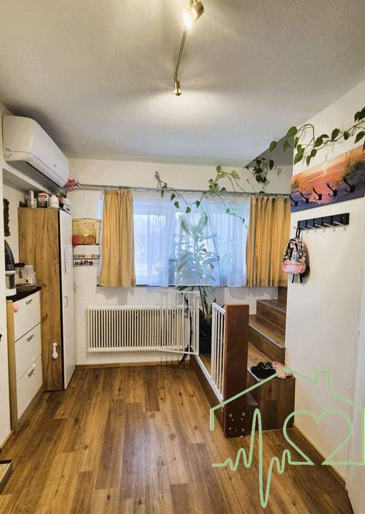 Charmante Maisonette in Innsbruck: 2 Zimmer, Balkon & Stellplatz!