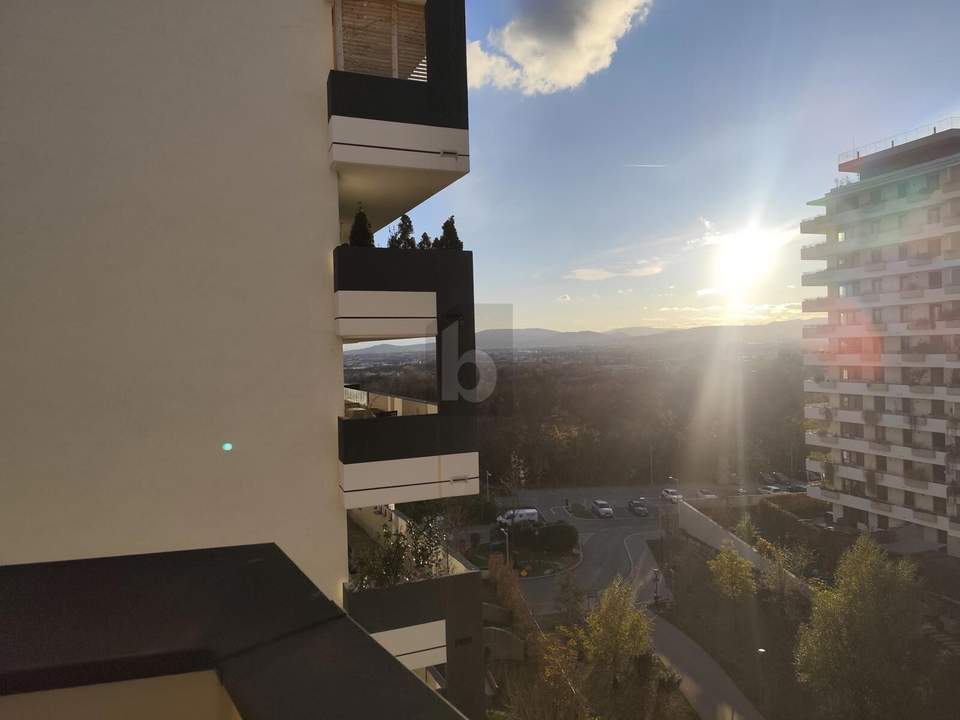 RUHIGE CITYWOHNUNG MIT HERRLICHER AUSSICHT