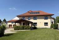 Großzügiges Ein- oder Zweifamilienhaus mit mehreren Nebengebäuden in zentraler Lage