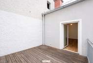 TOP-Lage + Terrasse: Sanierter Altbau im Zentrum – sofort einziehen!