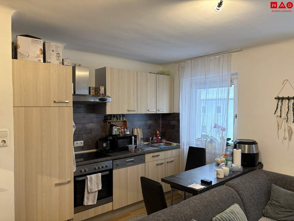 Traumhaftes Wohlfühlzuhause zu einem unschlagbaren Preis: gepflegte 1-Zimmer-Wohnung mit separatem Schlafbereich bietet ein angenehmes Wohngefühl und verspricht hohen Alltagskomfort!