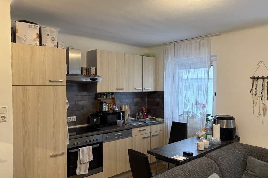 Traumhaftes Wohlfühlzuhause zu einem unschlagbaren Preis: gepflegte 1-Zimmer-Wohnung mit separatem Schlafbereich bietet ein angenehmes Wohngefühl und verspricht hohen Alltagskomfort!, Wohnung-miete, 338,02,€, 4400 Steyr(Stadt)