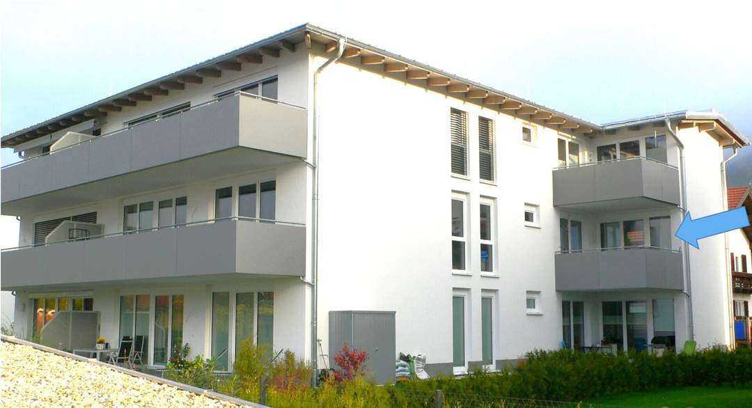 Gepflegte 2 Zi. Wohnung in Mondsee Schlössl zu vermieten - mit Balkon, Tiefgarage - PKW-Stellplatz und Lift