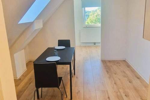 Kompakte 4 Zimmer Wohnung 62m2, Wohnung-miete, 670,00,€, 4052 Linz-Land
