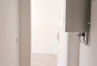 Unbefristete Miete: geräumiger 2-Zimmer-Altbau