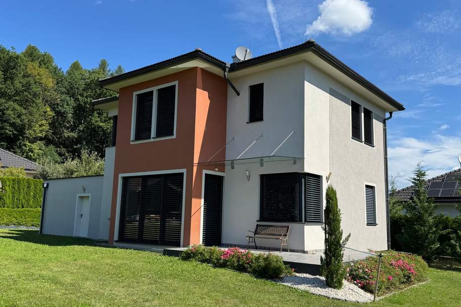 Einfamilienhaus für anspruchsvolle Käufer - im Grünen und doch in Stadtnähe, Haus-kauf, 470.000,€, 8330 Südoststeiermark