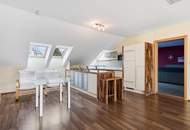 IMPOSANTER LANDSITZ FÜR HOHE ANSPRÜCHE! GROßZÜGIGE WOHN-UND NUTZFLÄCHEN SOWIE ÜBER 5000 m2 LAND