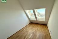 Charmante 3-Zimmer Dachgeschosswohnung inkl. Einbauküche und zwei Terrassen! Ab Juli!