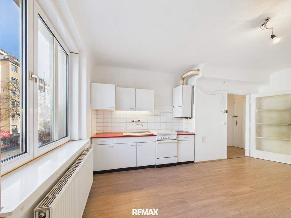 2-Zimmer-Wohnung mit großen Sanierungspotenzial an der Quellenstraße | DAVE