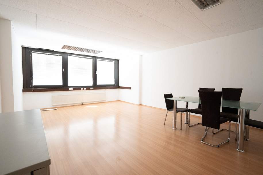31m² Büro- und Praxisraum, Gewerbeobjekt-miete, 617,53,€, 1100 Wien 10., Favoriten