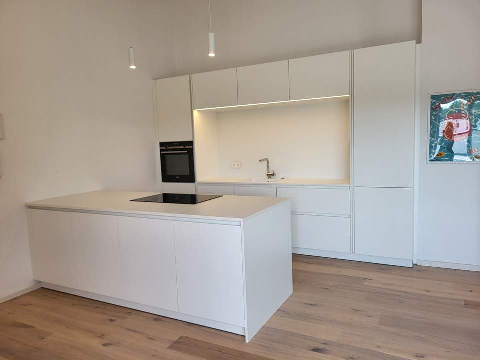 WOW ! YOUNG + STYLISCH - Mietwohnung mit mega großer Dachterrasse !!!