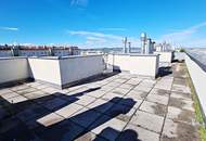 TERRASSENHIT, UNBEFRISTET, 84 m2 Dachgeschoß mit 64 m2 Terrasse, Wohnküche, 2 Zimmer, Wannenbad, Parketten, Fernblick, Holbeingasse