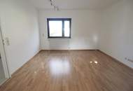 IDYLLISCHE LAGE NAHE "SCHILLERWASSER" BZW. "MÜHLWASSER"