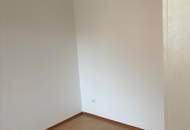 3 Zimmerwohnung in saniertem Wohnhaus perfekt gelegen mit Loggia