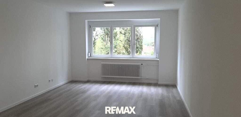 Sehr schöne Single- bzw. Studentenwohnung - neuwertiger Zustand