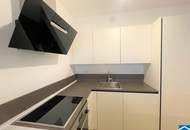 Ab 01.03 - 18.Stock- 2-Zimmer-Wohnung mit Loggia!
