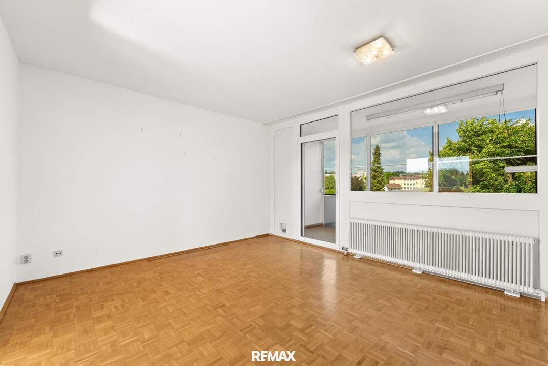 Charmante 4-Zimmer-Wohnung mit Loggia im Leondinger Zentrum