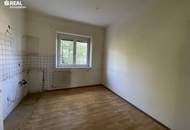 Sanierungsbedürftige 2-Zimmer-Wohnung mit Balkon in Salzburg