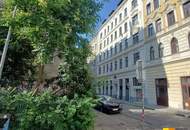 Attraktives Büro mit eigener Garage und zusätzlicher Lagerfläche