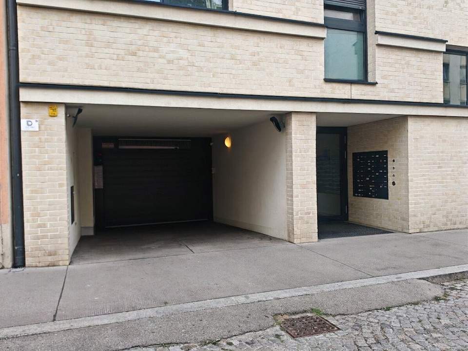 Bequemer Tiefgaragenstellplatz