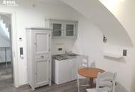 4 Zimmer-Wohnung mit WG-Eignung in zentraler Lage