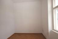Großzügige lichtdurchflutete 5-Zimmer-Altbauwohnung in der Merangasse