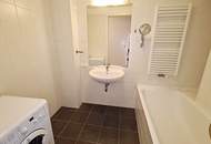 HUMBOLDTGASSE, U1-Nähe, 101 m2 Neubau inkl. 2 Loggien, Wohnküche, 2 Zimmer, Wannenbad, Parketten, Hofruhelage