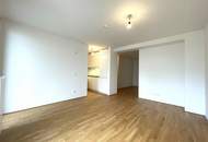 Hochwertig ausgestattete Neubauwohnung mit hofseitigem Balkon!!!