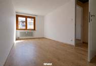 Helle familienfreundliche 3-Zimmer Wohnung mit Loggia - Stadtrandlage