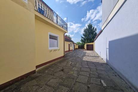 GROSSZÜGIGES LANDHAUS MIT GESCHLOSSENEM INNENHOF UND NEBENGEBÄUDEN IN PARADIESISCHER GRÜNRUHELAGE MIT GROSSEM GRUNDSTÜCK, Haus-kauf, 285.000,€, 3435 Tulln