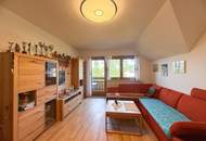 *** Hochwertig möbliert & top saniert: Stilvolle 74m²-Wohnung mit Loggia in ruhiger Lage + Carport ***