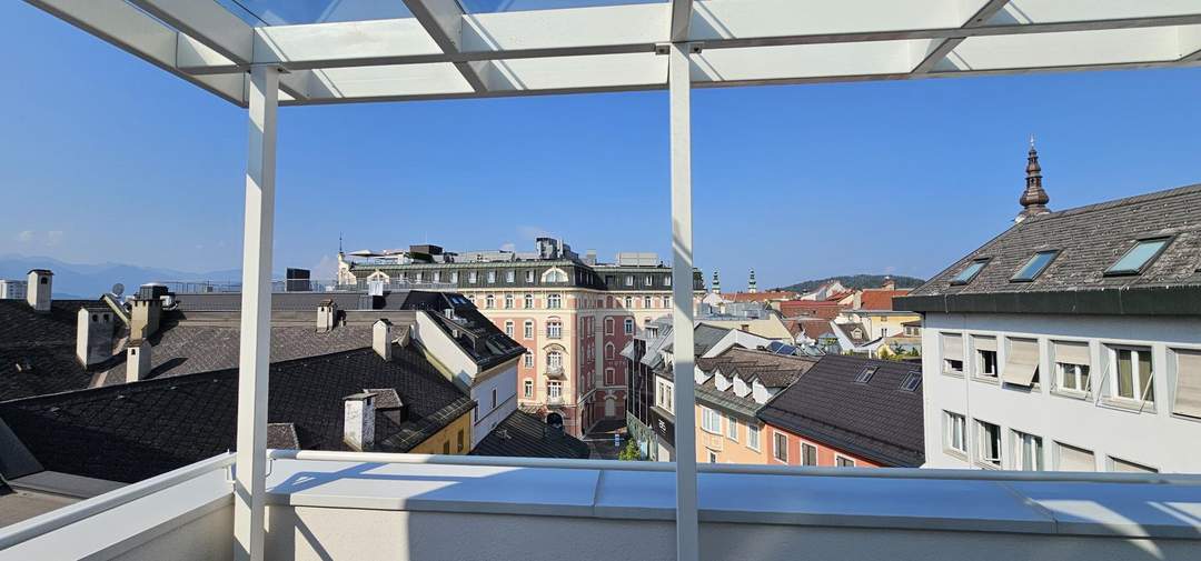 Luxuriöses Penthouse mit Dachterrassen und Panoramablick in Zentrumsnähe