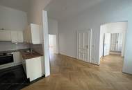 UNBEFRISTET - Helle 3,5-Zimmer Altbauwohnung mit Abstellraum und Kellerabteil