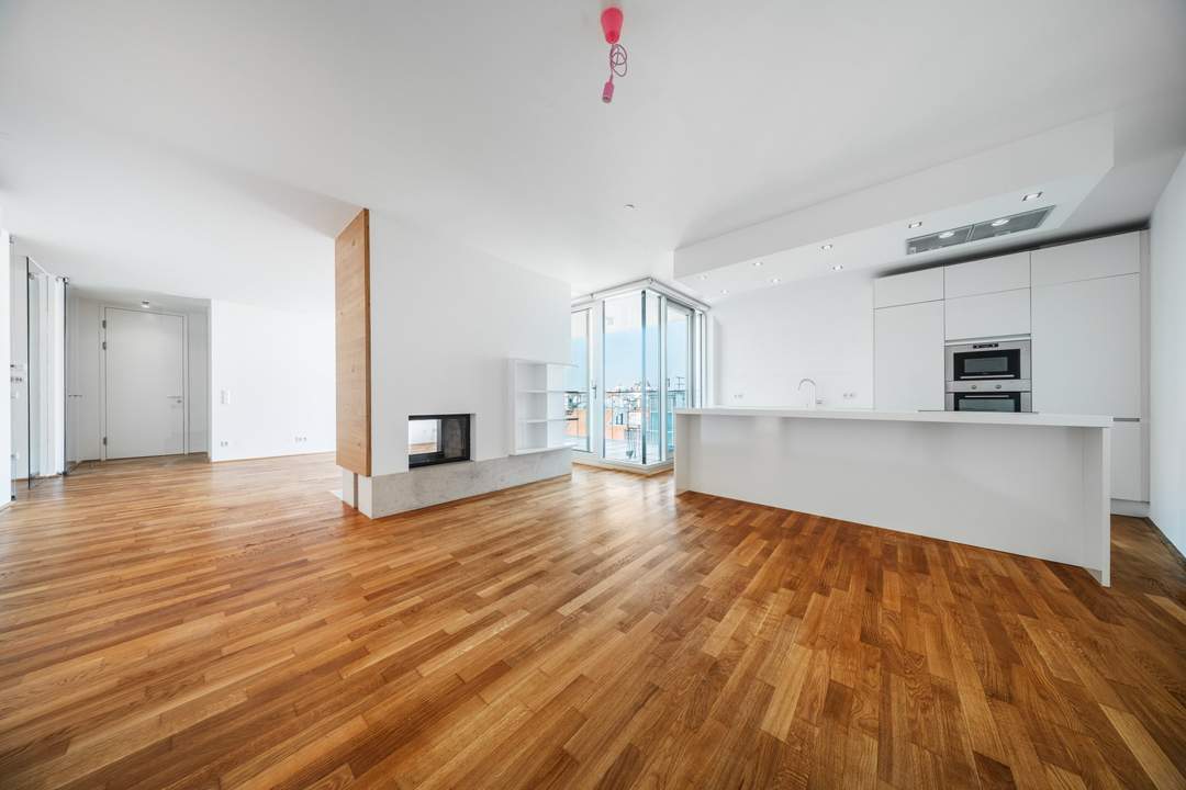 Luxus Dachgeschosswohnung in Bester Lage