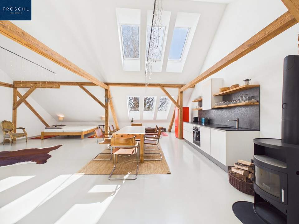 Großzügiges Dachgeschoss ‑ Loft im Waldviertel – kernsaniert & voll möbliert | Limbach bei Zwettl
