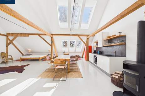Großzügiges Dachgeschoss ‑ Loft im Waldviertel – kernsaniert & voll möbliert | Limbach bei Zwettl, Wohnung-miete, 1.345,00,€, 3932 Zwettl