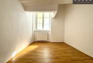 | CHARMANTE 2 ZIMMER-WOHNUNG | inkl. SCHRANKRAUM | ca. 52m² | 3. OG. | HELL &amp; GEMÜTLICH | TOP LAGE | INNENSTADT | NÄHE HAUPTPLATZ