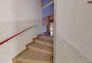 Renovierungsbedürftiges Einfamilienhaus im Zentrum von Knittelfeld mit Carports und Doppelgarage