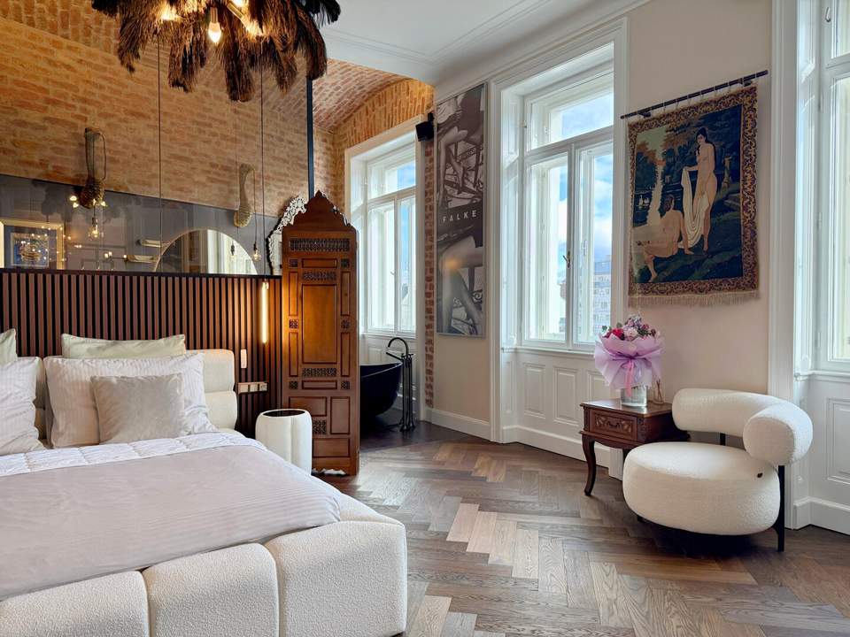 The essence of Vienna - Exklusives Altbaujuwel am Naschmarkt – 167 m² zeitlose Eleganz, Blick auf Wiens neuen Naschpark