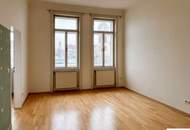 Entzückende, helle Altbauwohnung mit 1,5 Zimmer