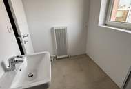 Sonnige Aussichten in ruhiger Grünlage: großzügige 2-Zimmer-Wohnung mit gemütlichem Balkon, moderner Dusche und heller Küche im 3. OG (inkl. Aufzug) – ideal für Singles oder Paare in Steyr-Münichholz!