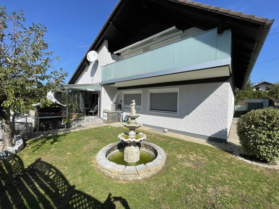 Gemütliches Wohnhaus in ruhiger Siedlungslage, 2 getrennte Wohneinheiten