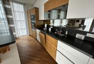 Moderne 3 Zimmer mit Balkon (teilmöbliert) und vielen Extras im Haus!