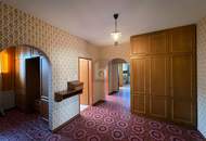 TRAUMHAFTER SONNIGER GARTEN! GERÄUMIG MIT VIEL POTENTIAL