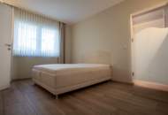 NEUES - TOLLES - GROSSES Familienhaus in ruhiger exquisiter Lage.