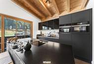 Stilvolle Dachgeschosswohnung in Ruhelage mit Premium-Ausstattung