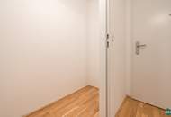 IU – Schöne 2-Zimmer-Wohnung mit Balkon