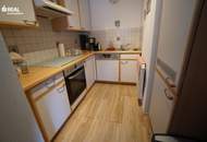 Neuwertige 2-Zimmer-Wohnung mit Balkon &amp; Stellplatz - Top Preis!